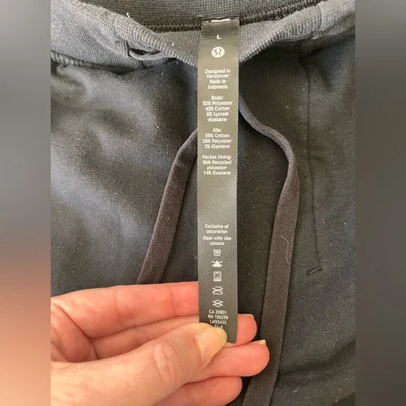 🔥Lululemon Men's Black City Joggers. Size L